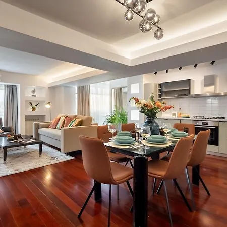 Spectacular River Views 2br Flat - Location Apartment Bucharest