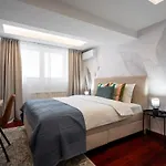 Spectacular River Views 2br Flat - Location Apartment