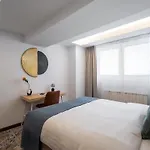 Apartment Spectacular River Views 2br Flat - Location Bucharest