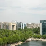 Spectacular River Views 2br Flat - Location