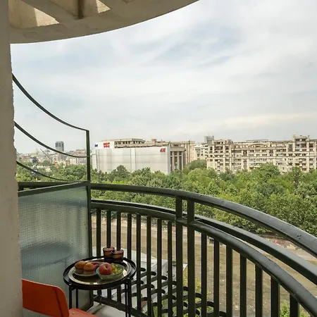 Spectacular River Views 2br Flat - Location * Bucarest