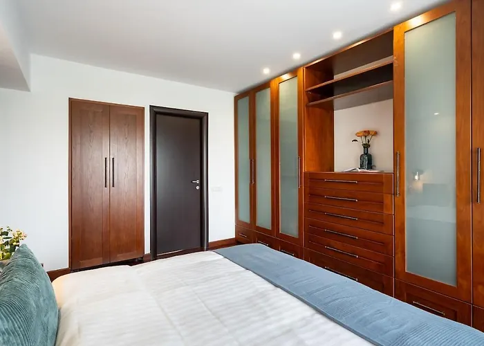 Apartament Spectacular River Views 2br Flat - Location *