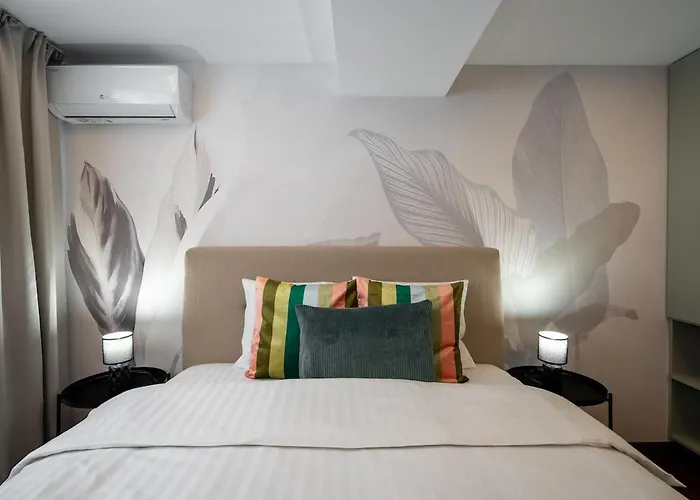 Spectacular River Views 2br Flat - Location Apartmán *