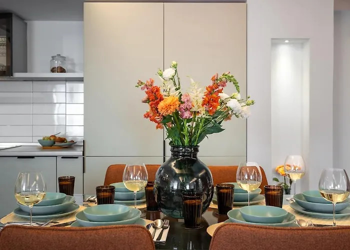 Apartament Spectacular River Views 2br Flat - Location *