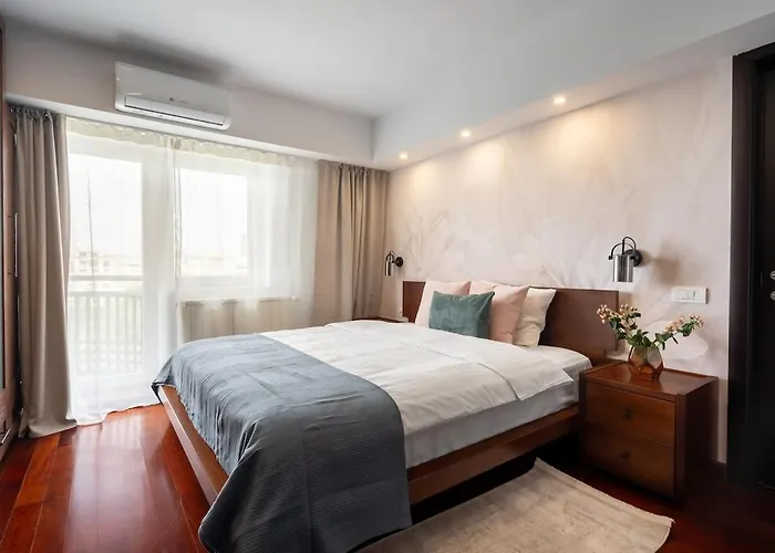 Spectacular River Views 2br Flat - Location * Bucharest