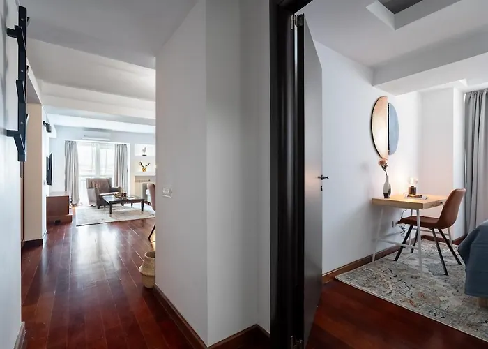 Apartament Spectacular River Views 2br Flat - Location Bucureşti