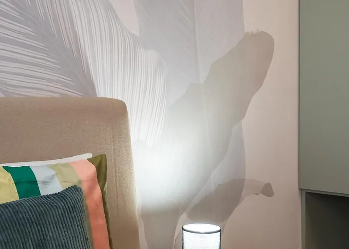 Spectacular River Views 2br Flat - Location Bucureşti