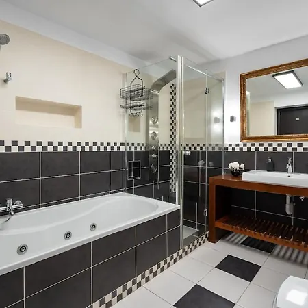 Apartament Spectacular River Views 2br Flat - Location *