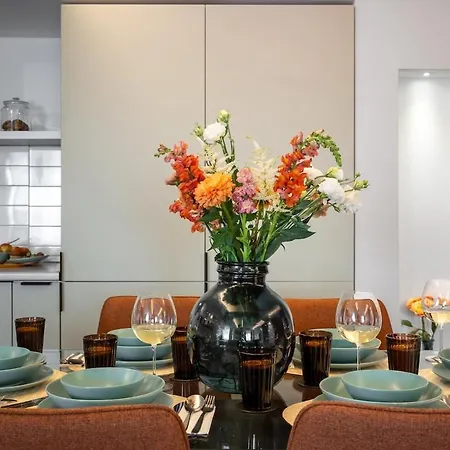 Apartament Spectacular River Views 2br Flat - Location *