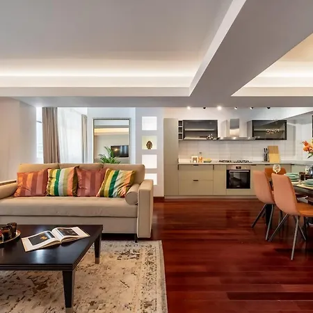 Spectacular River Views 2br Flat - Location