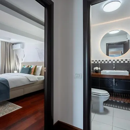 Spectacular River Views 2br Flat - Location Apartament *